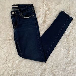 Levi’s 711 Skinny Jeans
